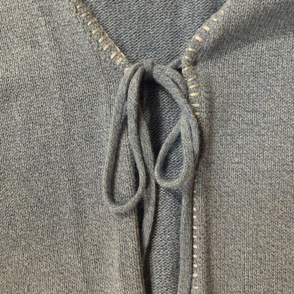 Lord & Taylor Blue Floral Embroidered Women's Large Tie Front Knit Cardigan EUC - Picture 6 of 15